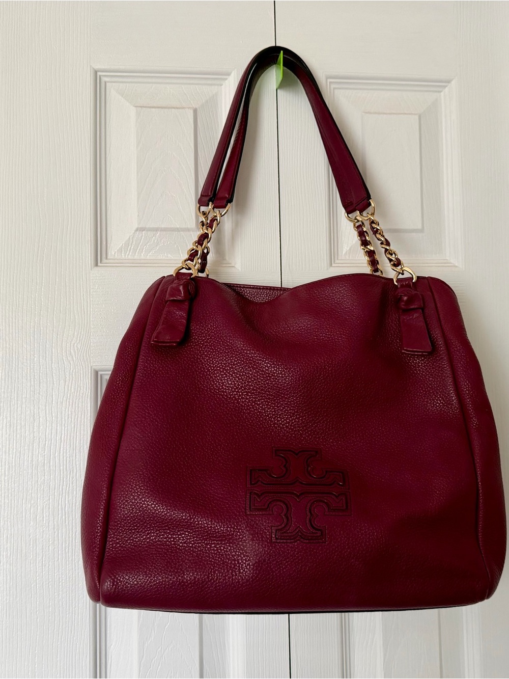 Tory Burch Pebbled Leather Shoulder Bag in Burgundy - Picture 6 of 12